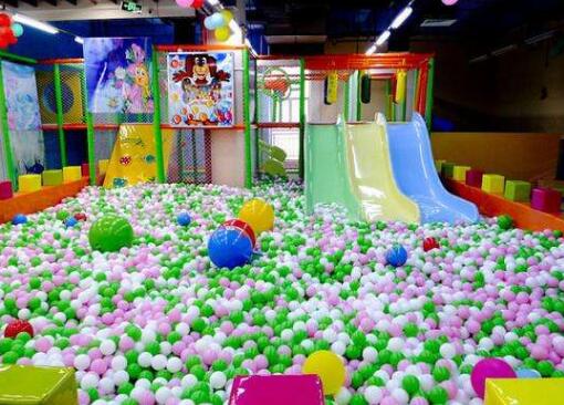室內兒童游樂場