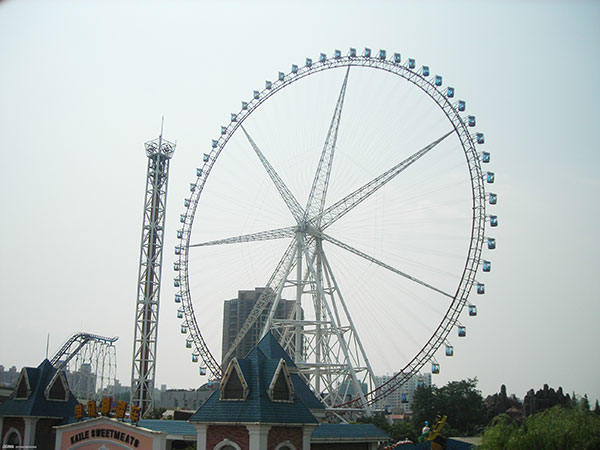 南京公園訂購(gòu)的摩天輪