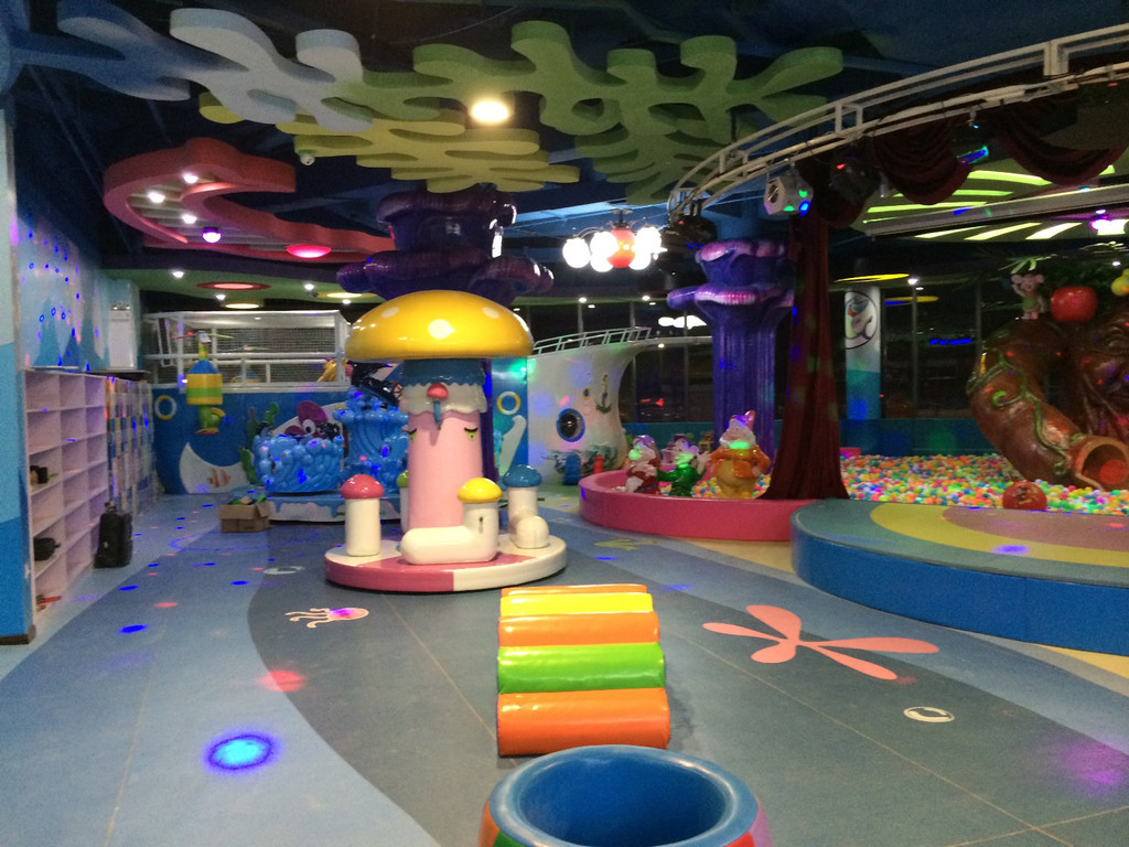 兒童樂園淘氣堡 游樂設備廠家，淘氣堡配件，室內游樂設備，拆裝淘氣堡，電動淘氣堡。