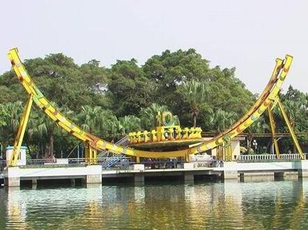 立環(huán)跑車游樂設(shè)備