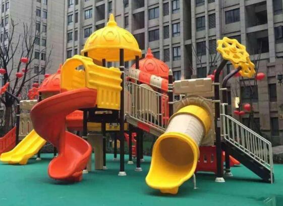 新型兒童游樂設(shè)備實拍