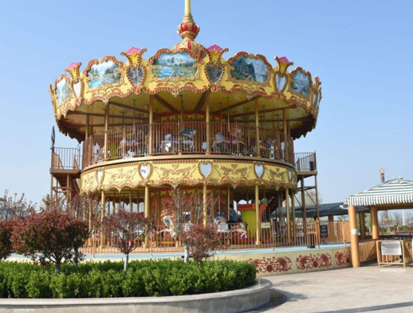 豪華雙層轉(zhuǎn)馬