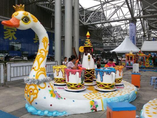 游樂場游樂設備